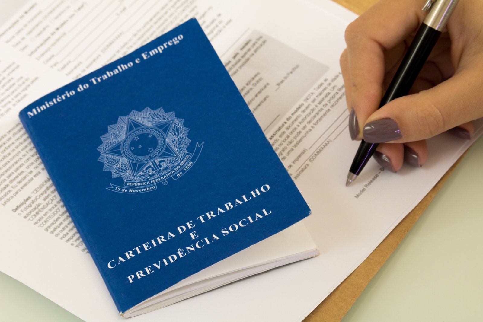 Trabalhei sem carteira assinada. Tenho algum direito?